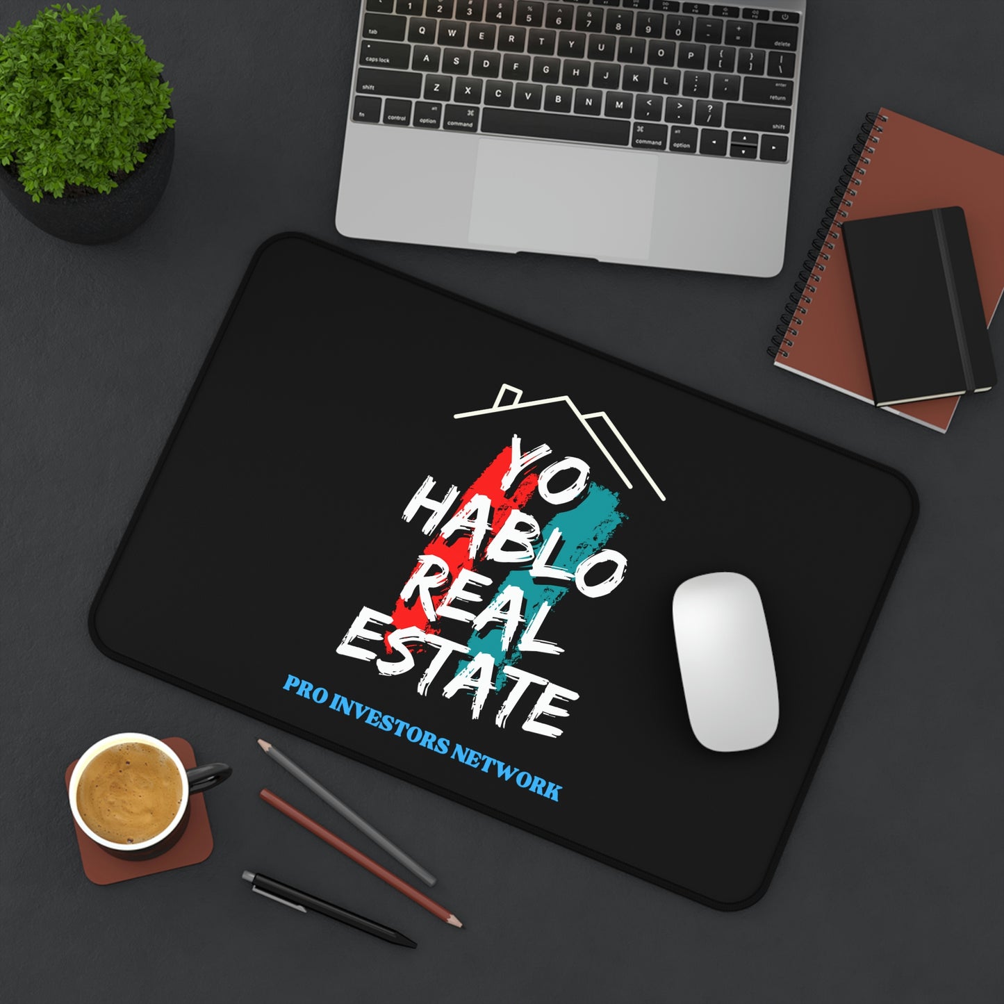 Yo Hablo Real Estate Desk Mat